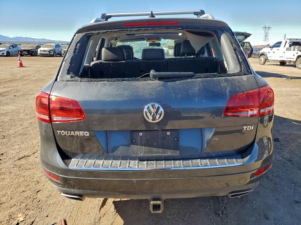 2013 VOLKSWAGEN TOUAREG V6 TDI photo 6