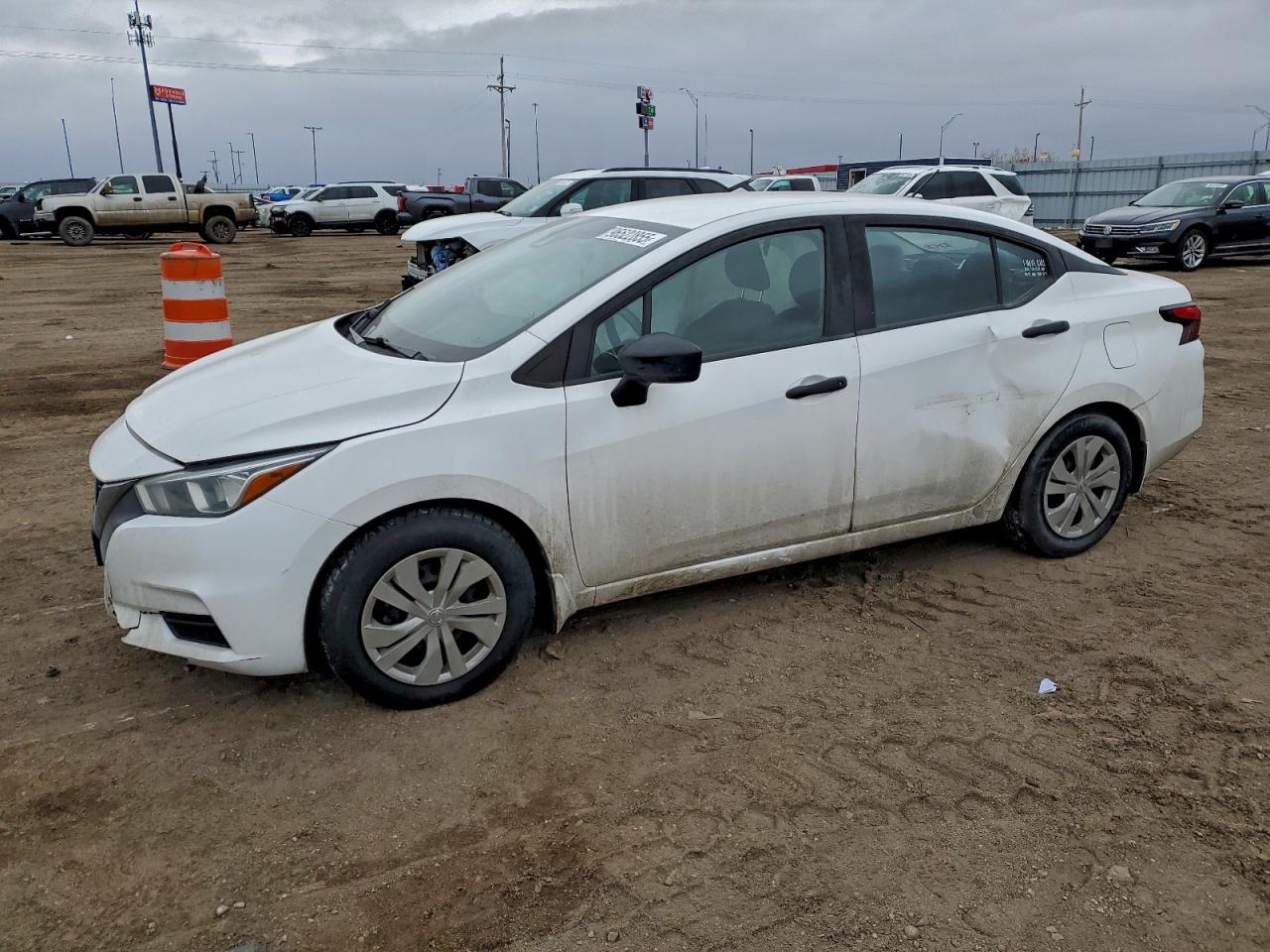 2020 NISSAN VERSA