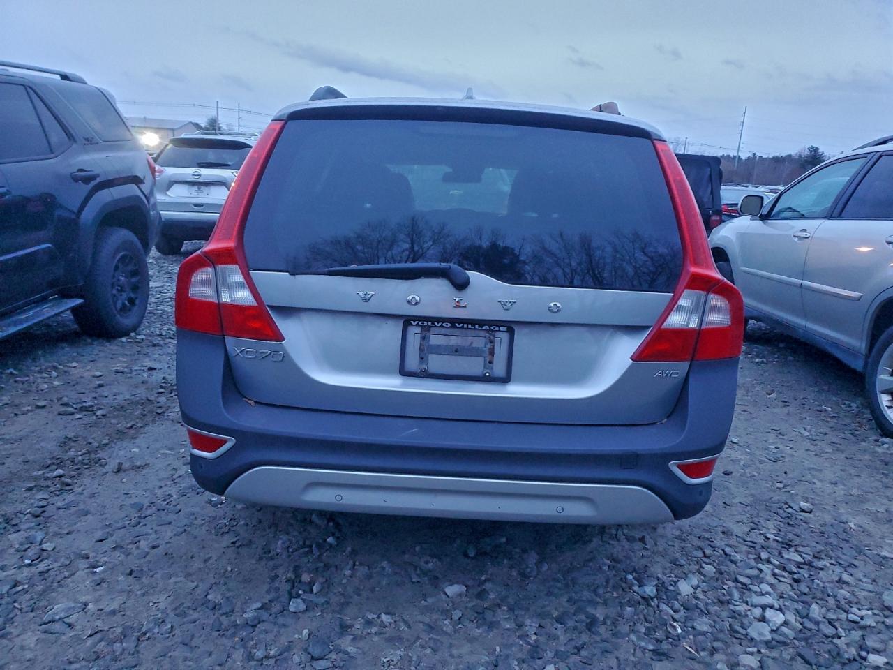 2012 VOLVO XC70 photo 6