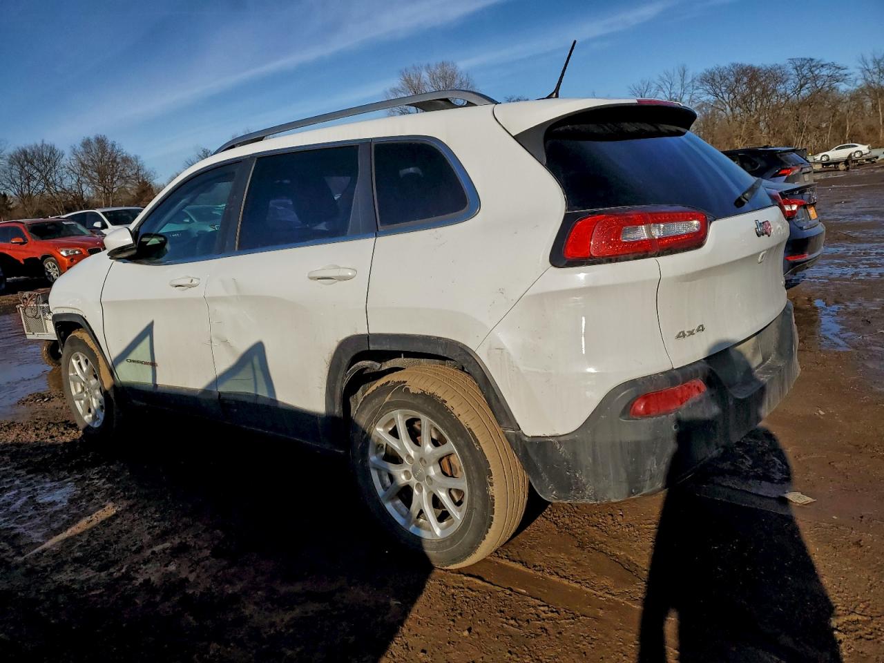 2017 JEEP CHEROKEE LATITUDE photo 2