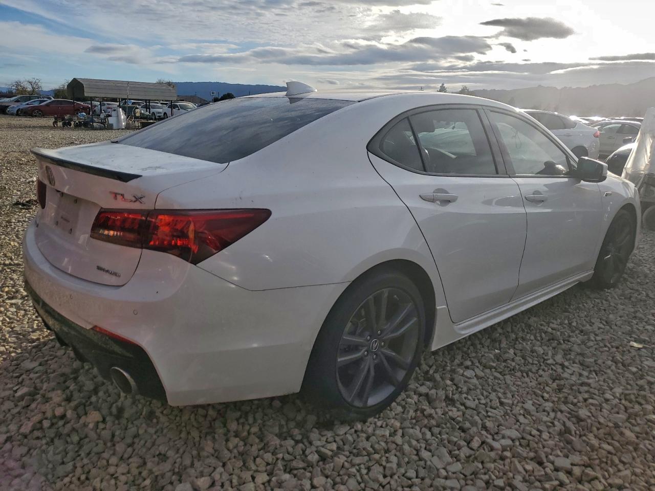 2018 ACURA TLX TECH+A photo 3