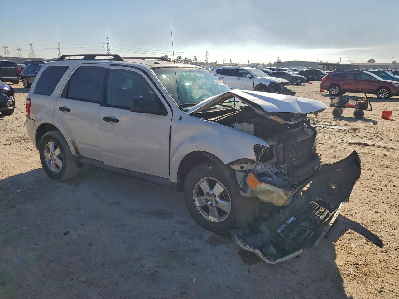 2012 FORD ESCAPE XLT photo 4