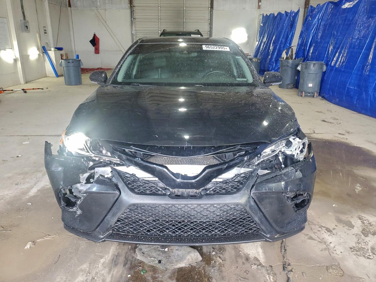 2018 TOYOTA CAMRY L photo 9