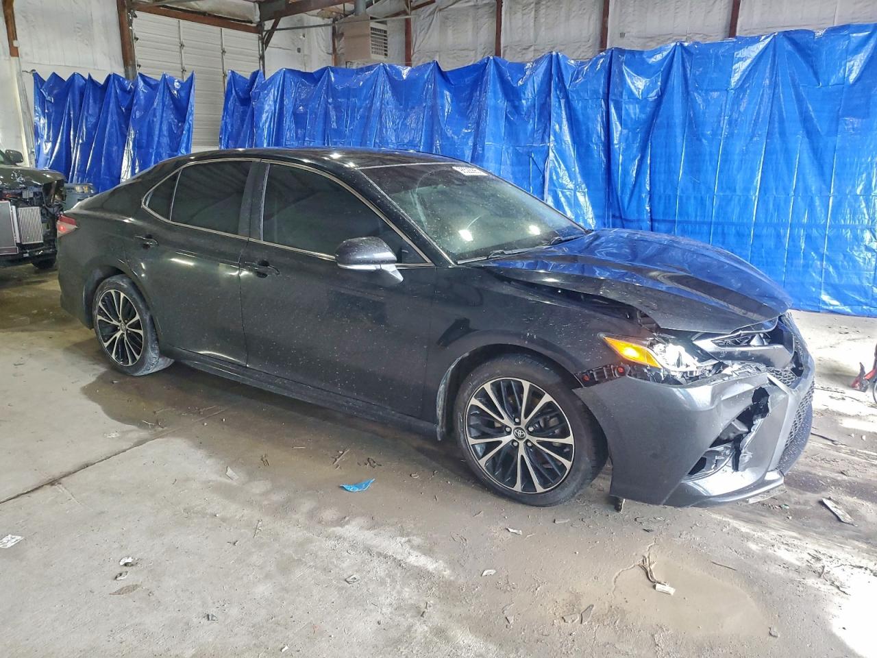 2018 TOYOTA CAMRY L photo 7