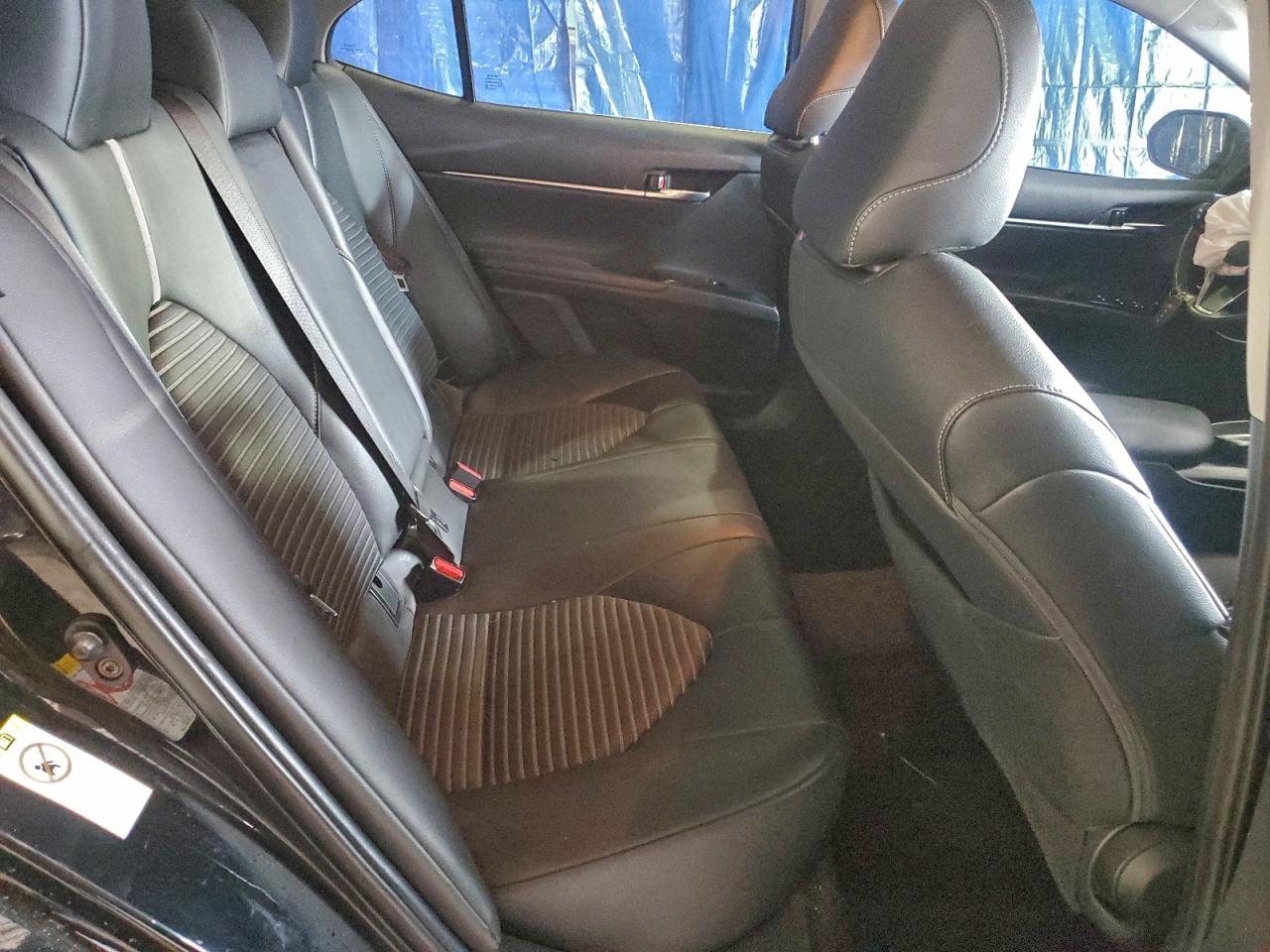 2018 TOYOTA CAMRY L photo 19