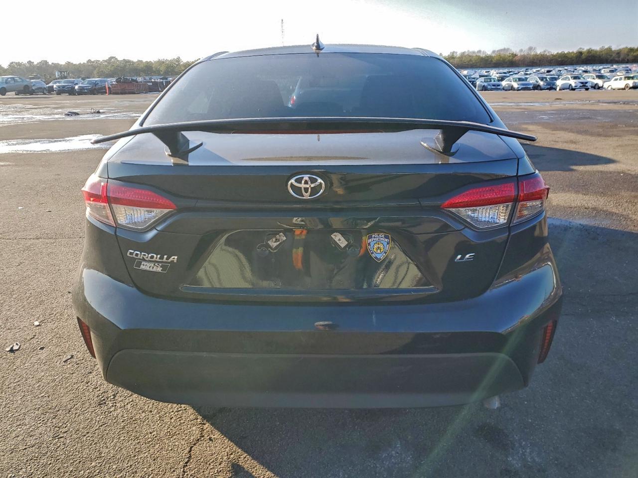 2023 TOYOTA COROLLA LE photo 11