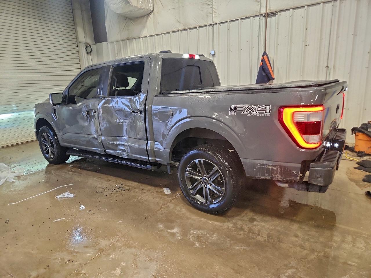 2021 FORD F150 SUPERCREW photo 2