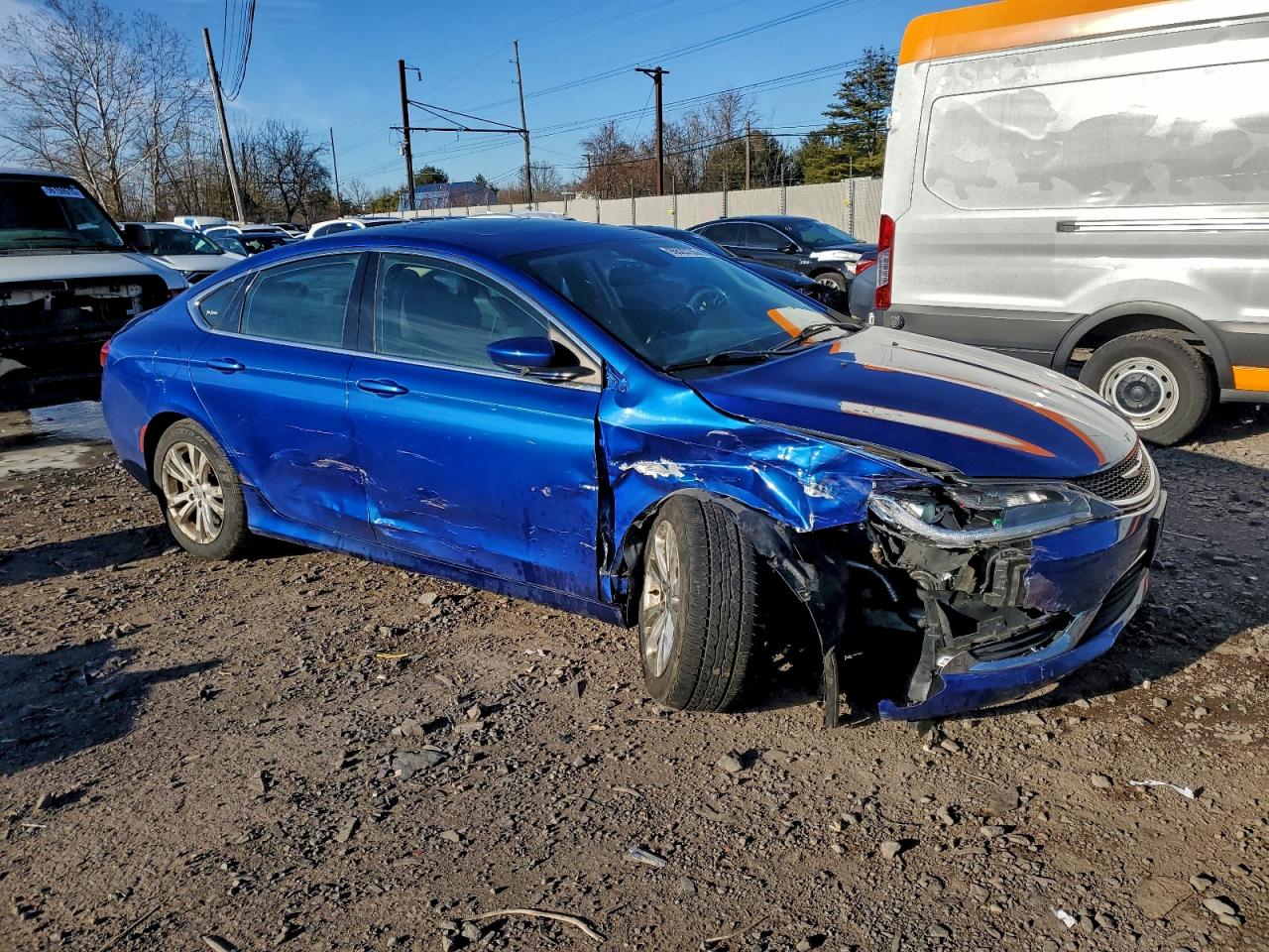 2015 CHRYSLER 200 LIMITED photo 4