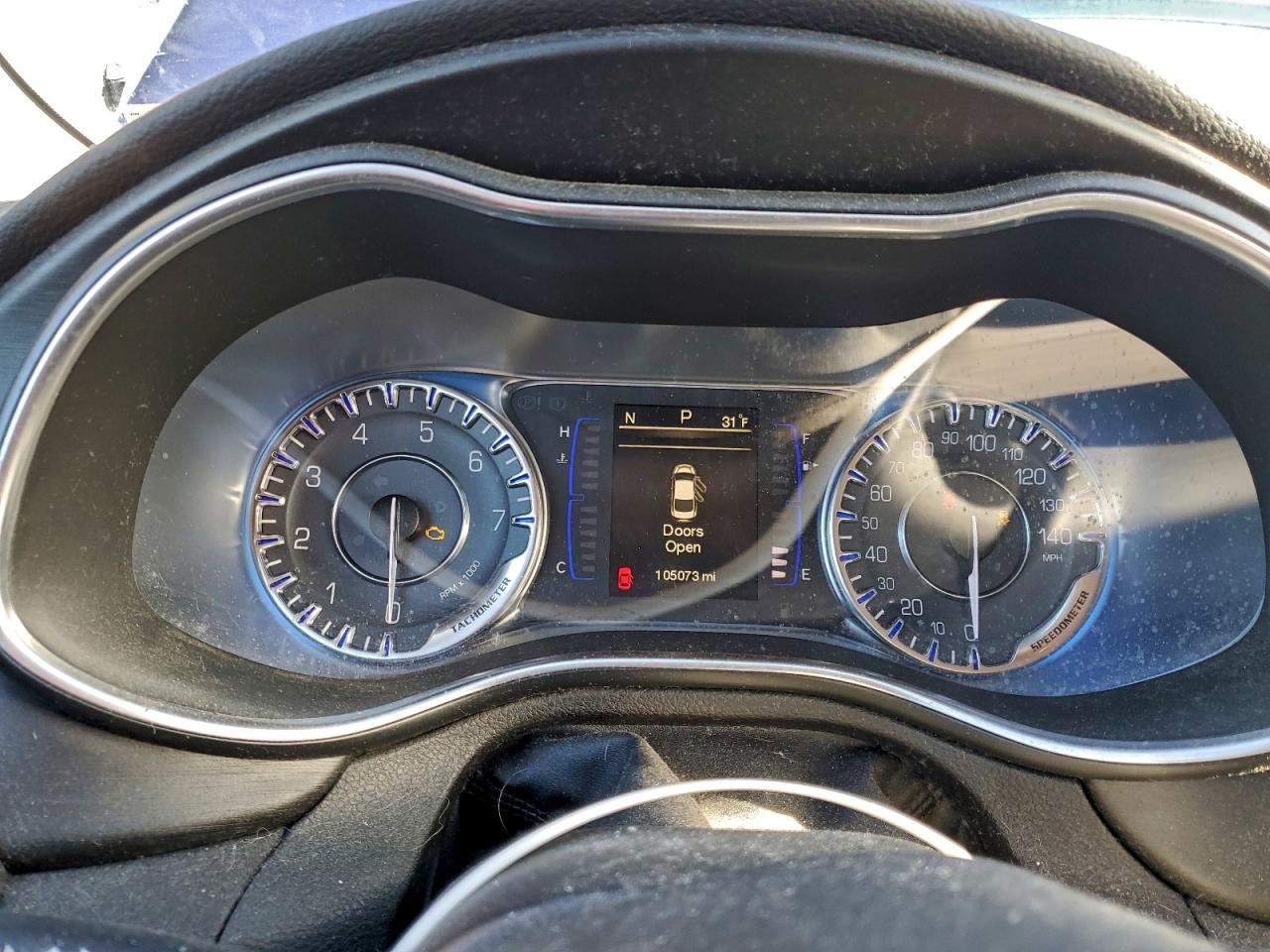 2015 CHRYSLER 200 LIMITED photo 9
