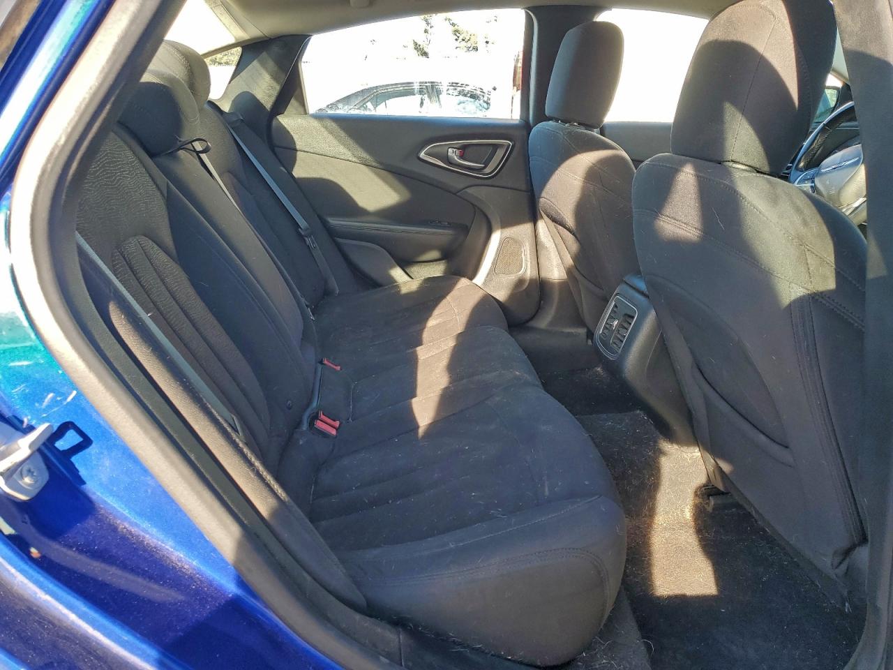 2015 CHRYSLER 200 LIMITED photo 10
