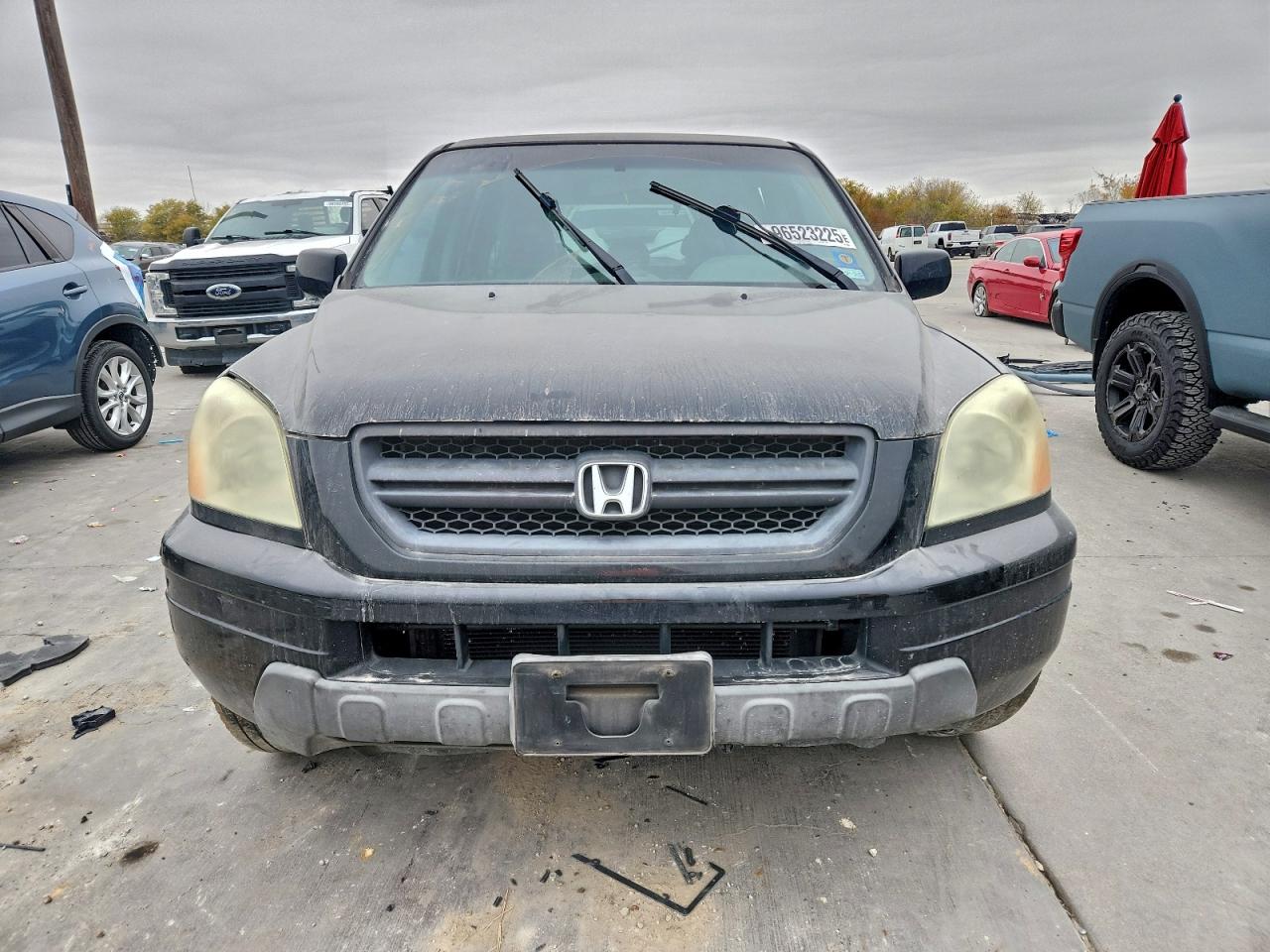 2004 HONDA PILOT photo 13