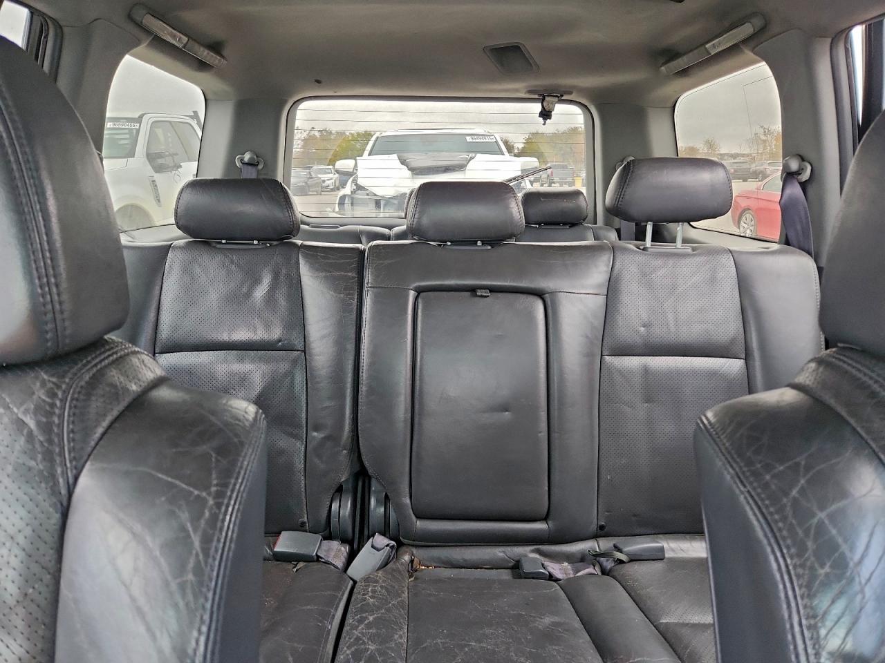 2004 HONDA PILOT photo 28