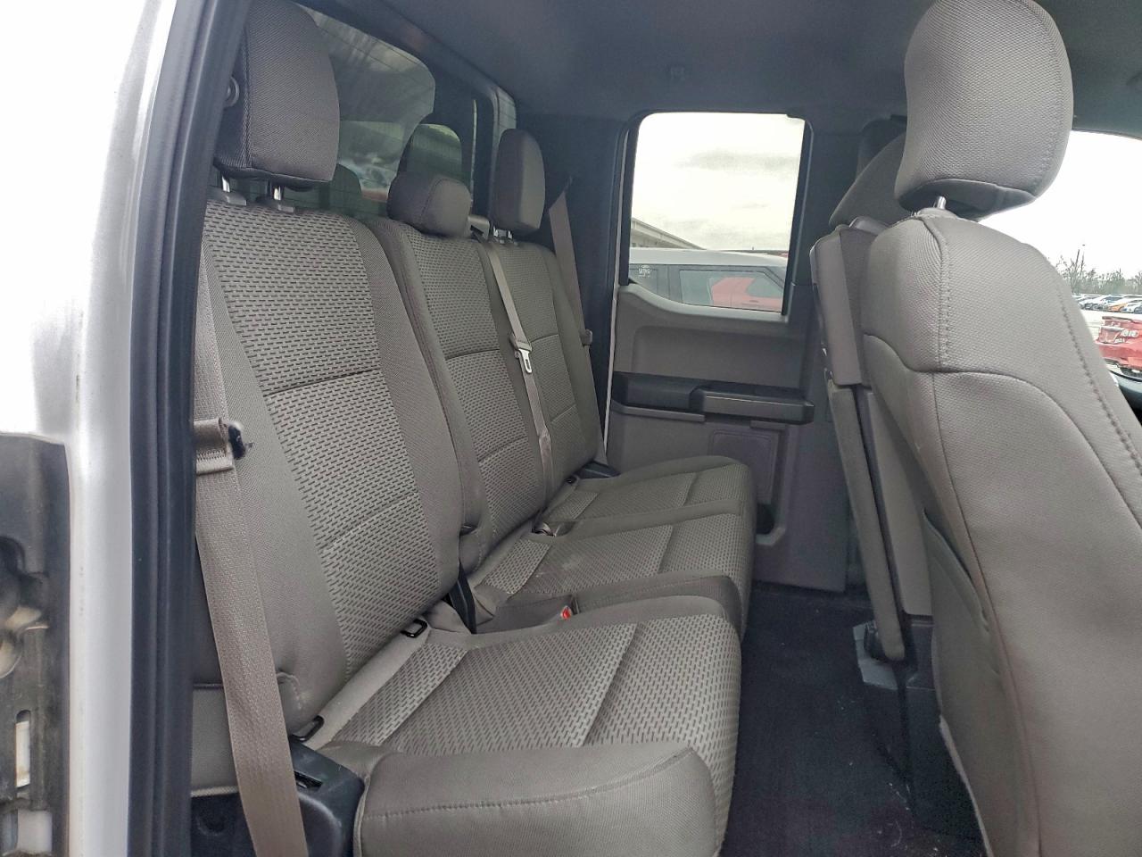 2015 FORD F150 SUPER CAB photo 10