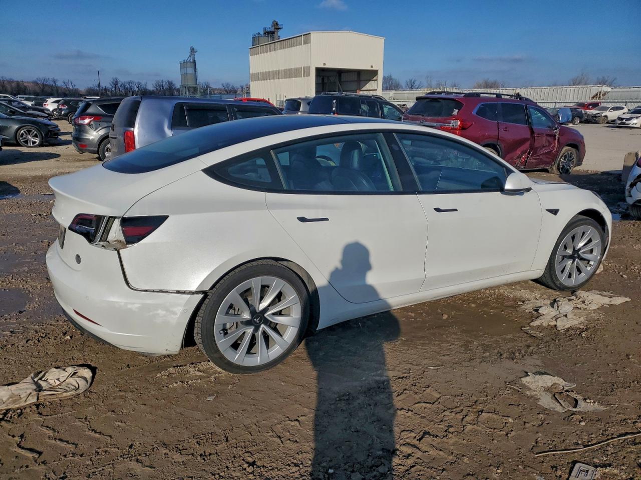2022 TESLA MODEL 3 photo 3