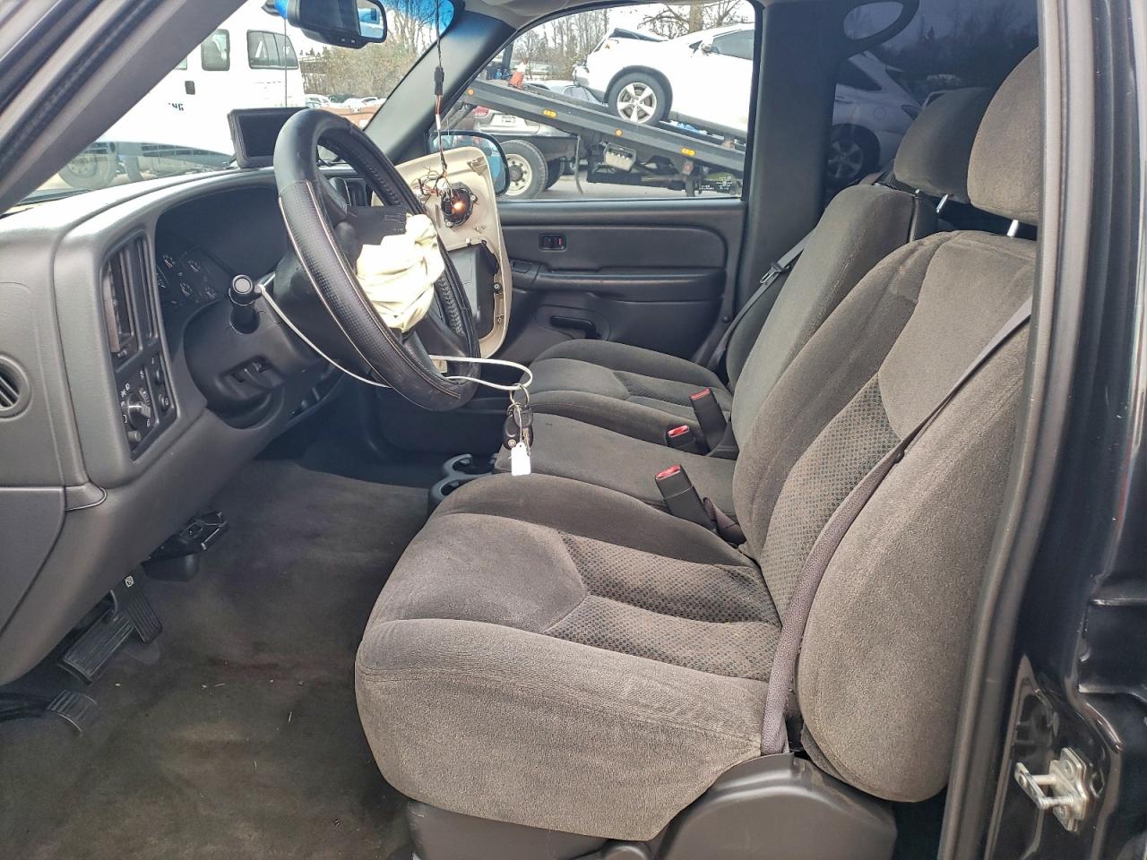 2005 CHEVROLET SILVERADO C1500 photo 7