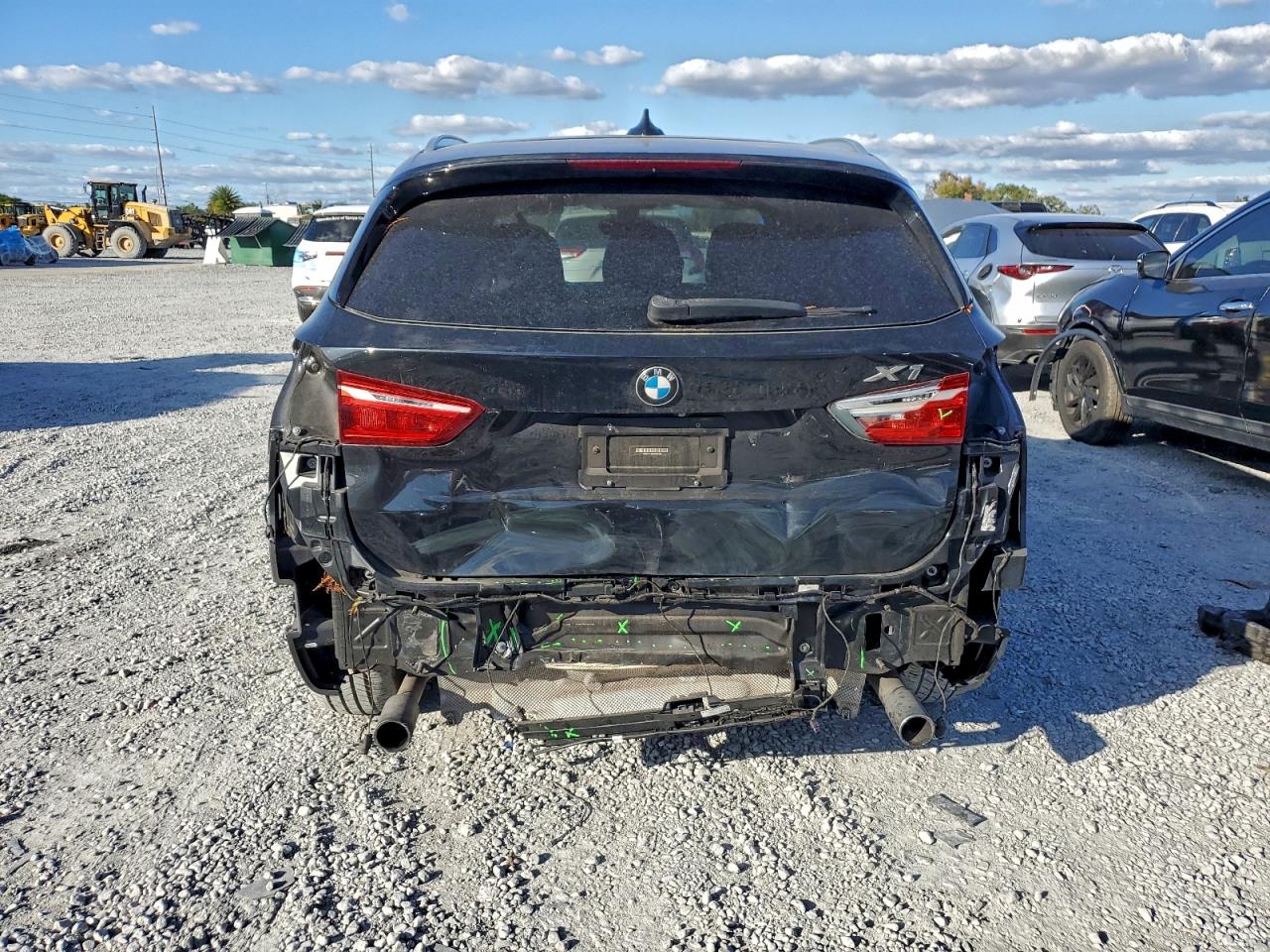 2016 BMW X1 XDRIVE28I photo 6