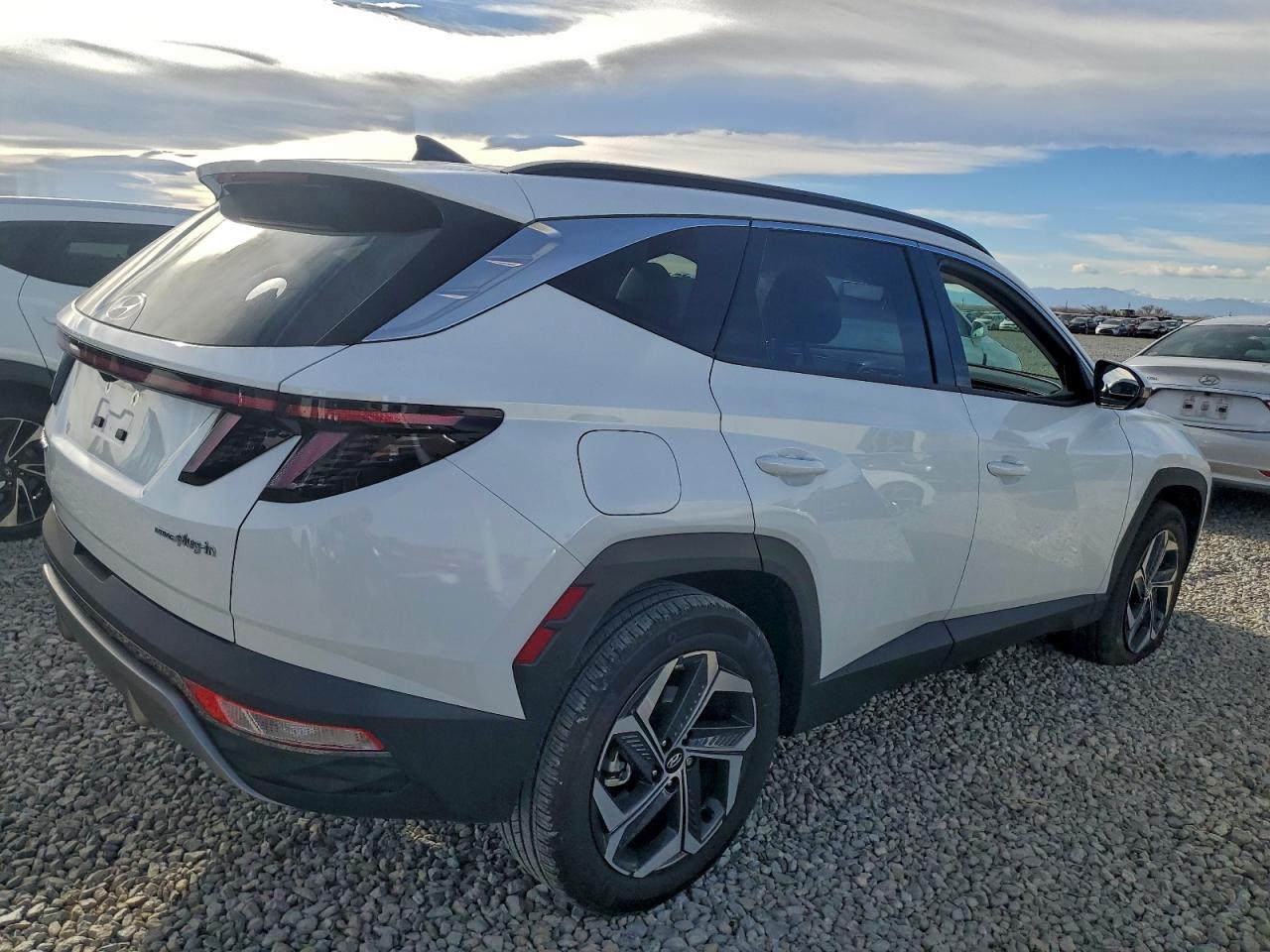 2024 HYUNDAI TUCSON LIMITED photo 3
