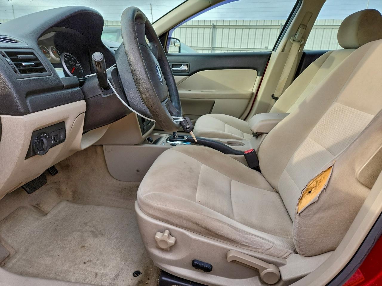2008 FORD FUSION SE photo 13