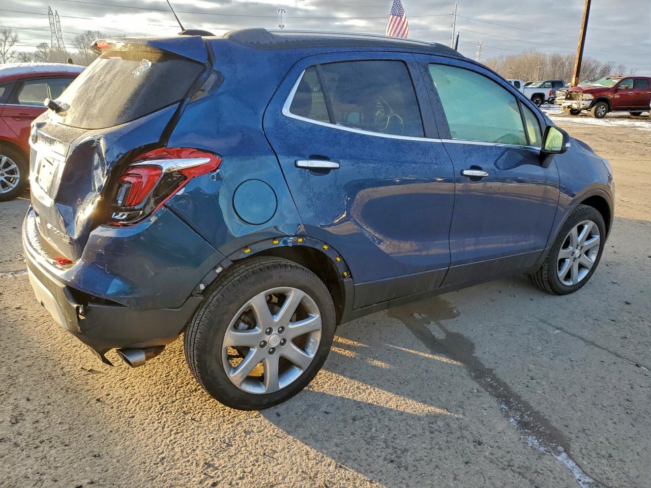 2019 BUICK ENCORE ESSENCE photo 3