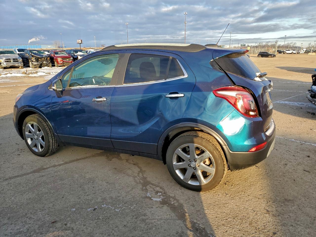 2019 BUICK ENCORE ESSENCE photo 2