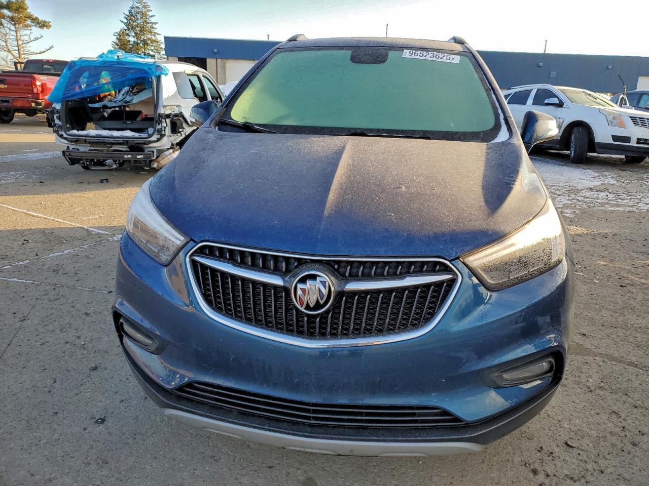 2019 BUICK ENCORE ESSENCE photo 5