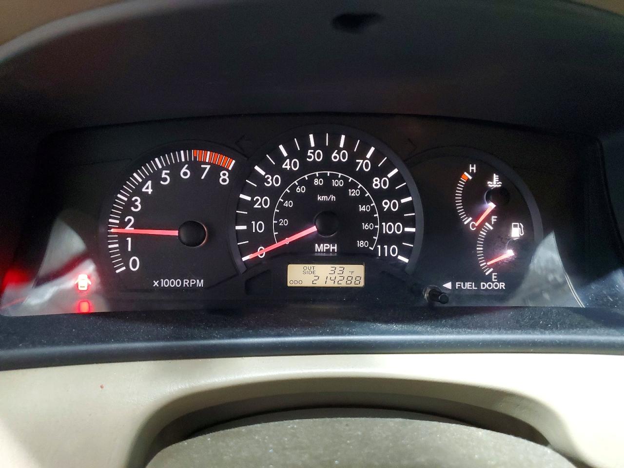 2006 TOYOTA COROLLA CE photo 9
