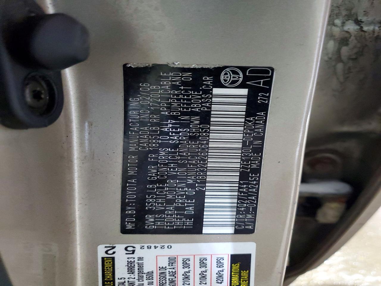 2006 TOYOTA COROLLA CE photo 12