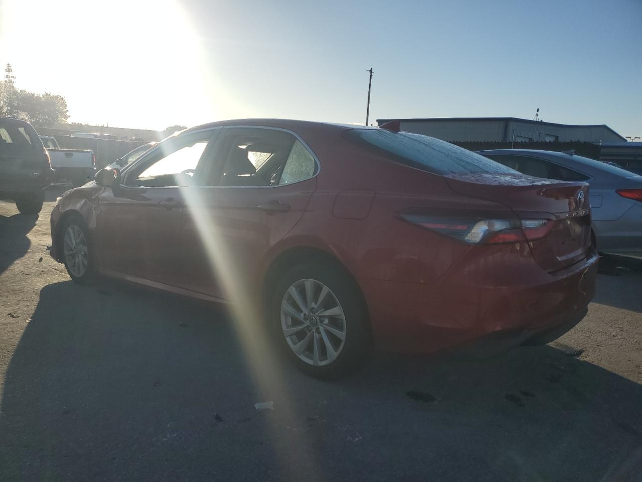 2023 TOYOTA CAMRY LE photo 2