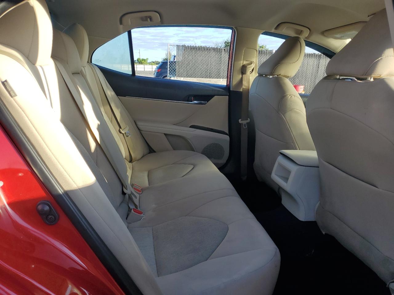 2023 TOYOTA CAMRY LE photo 10