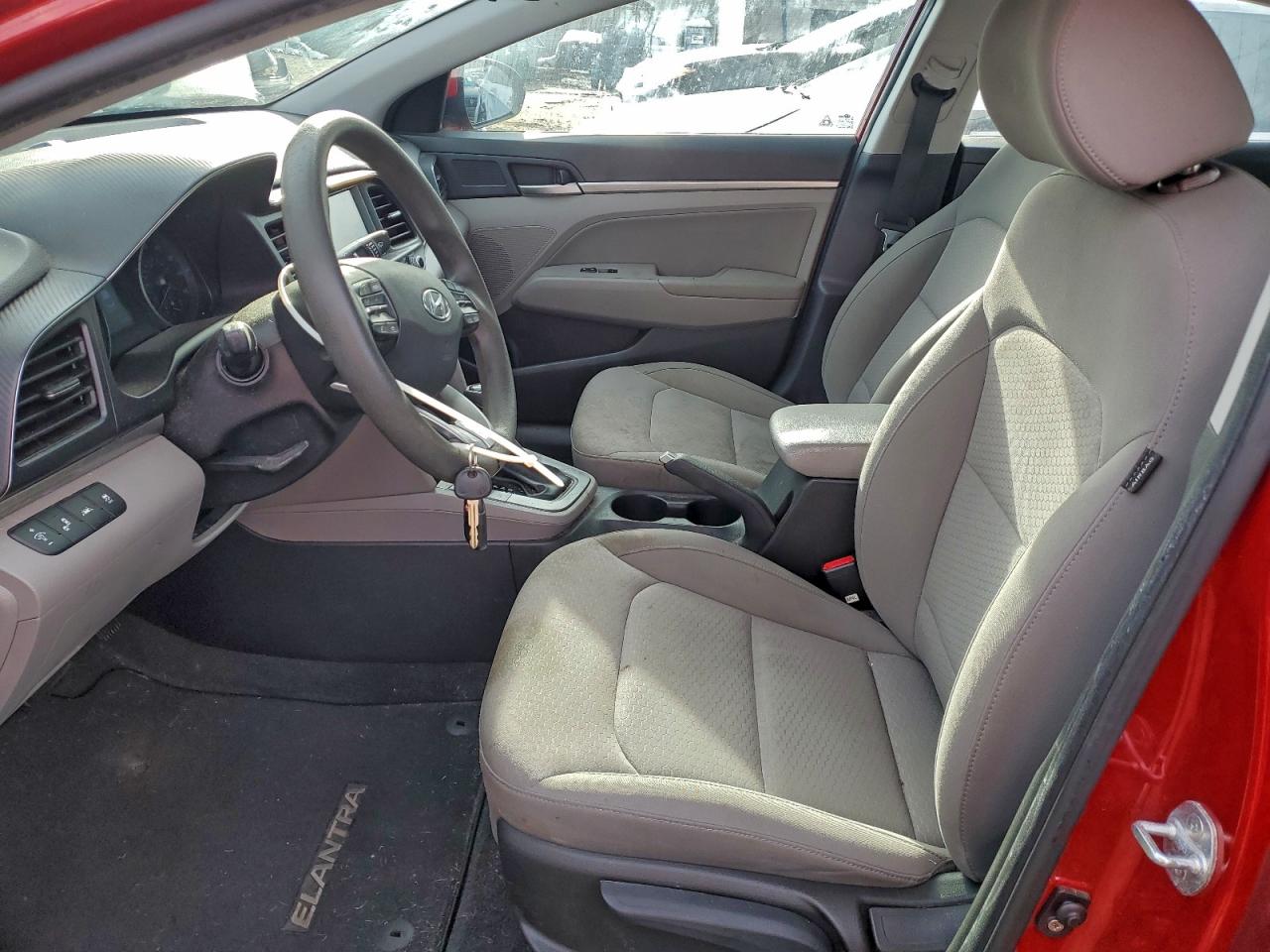 2020 HYUNDAI ELANTRA SEL photo 7