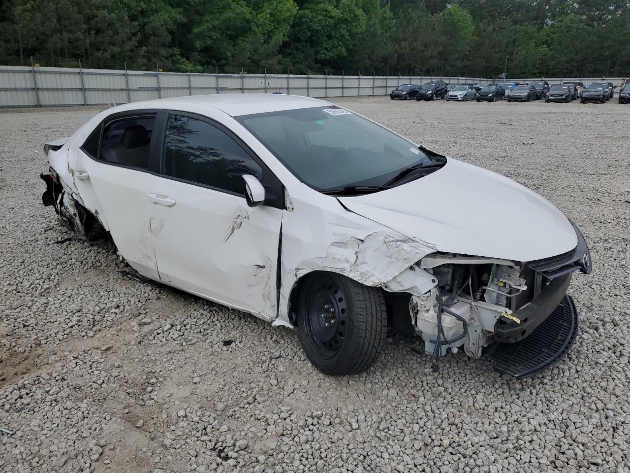 2015 TOYOTA COROLLA LE photo 4