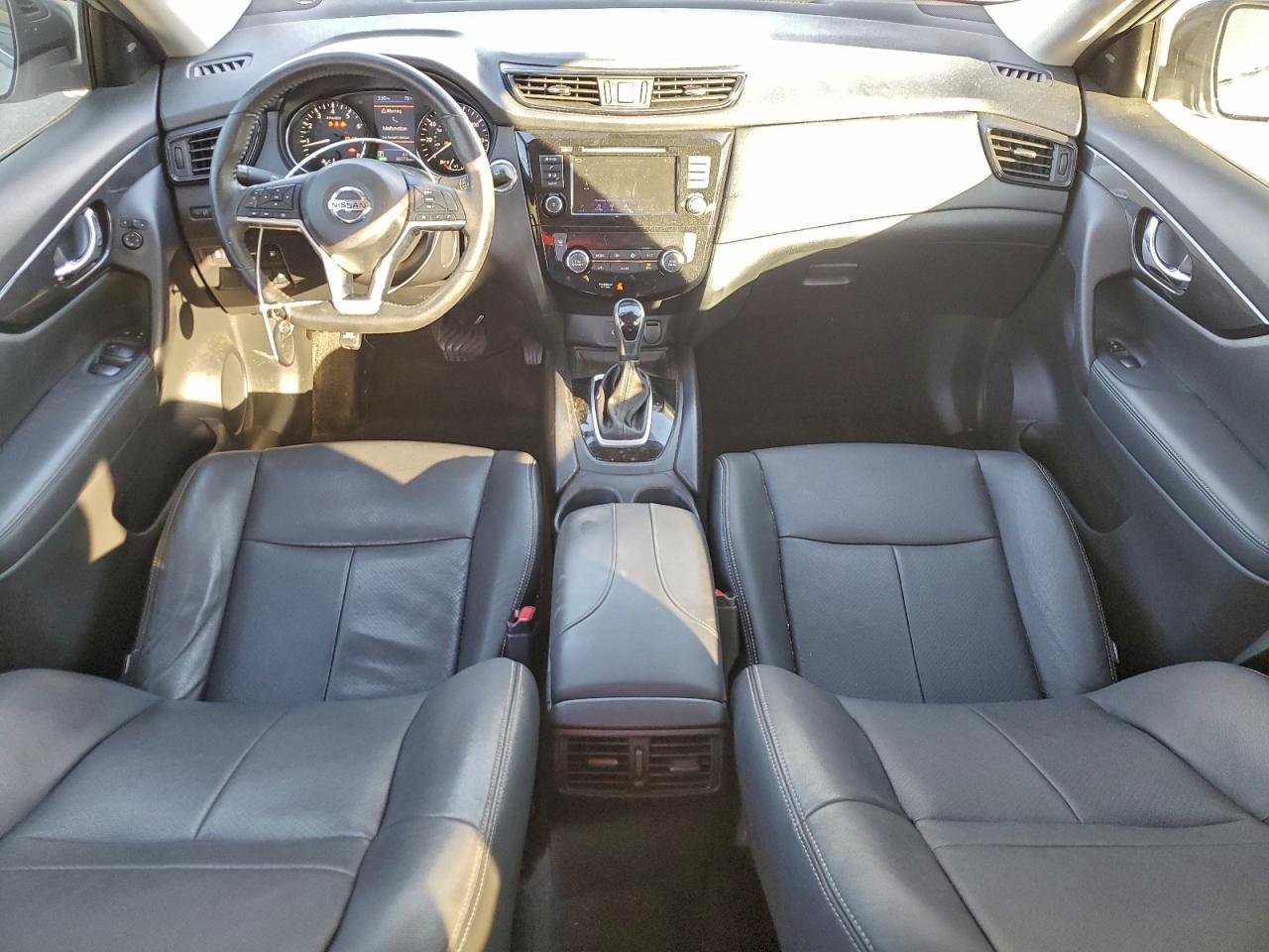 2020 NISSAN ROGUE S photo 8
