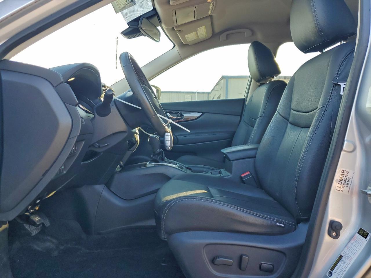 2020 NISSAN ROGUE S photo 7