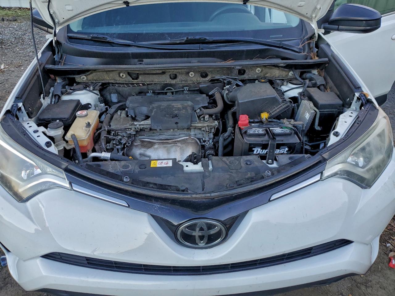 2018 TOYOTA RAV4 LE photo 12