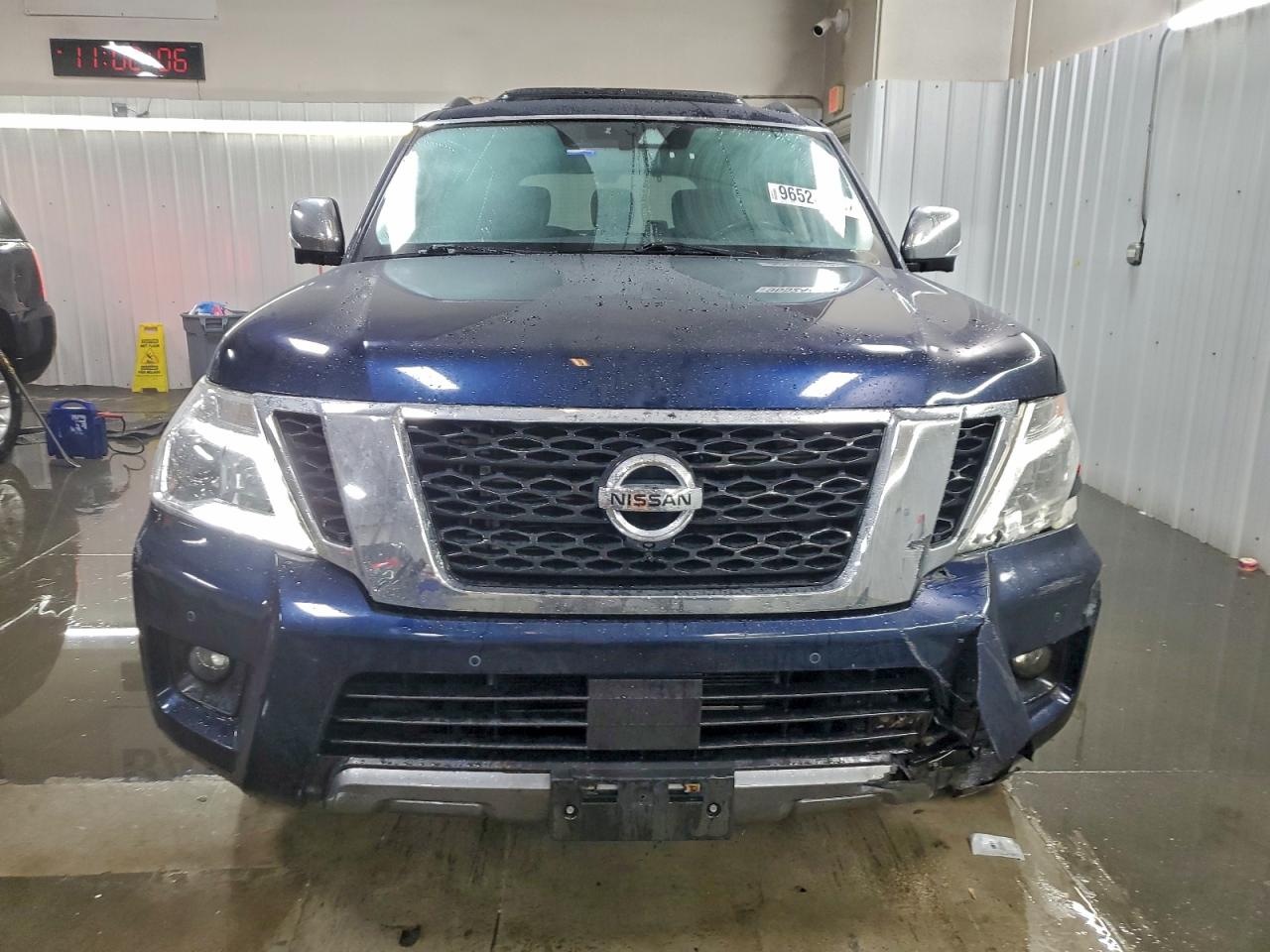 2019 NISSAN ARMADA SV photo 5