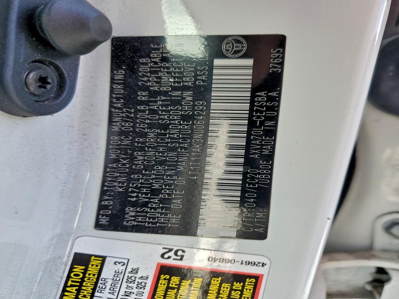 2022 TOYOTA CAMRY SE photo 12