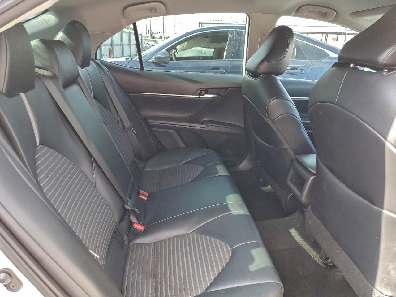 2022 TOYOTA CAMRY SE photo 10