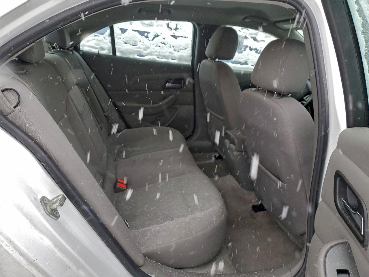 2013 CHEVROLET MALIBU LS photo 28