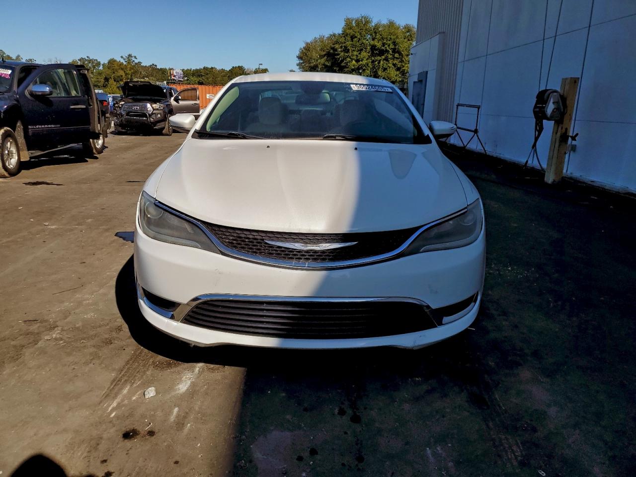 2015 CHRYSLER 200 LIMITED photo 5