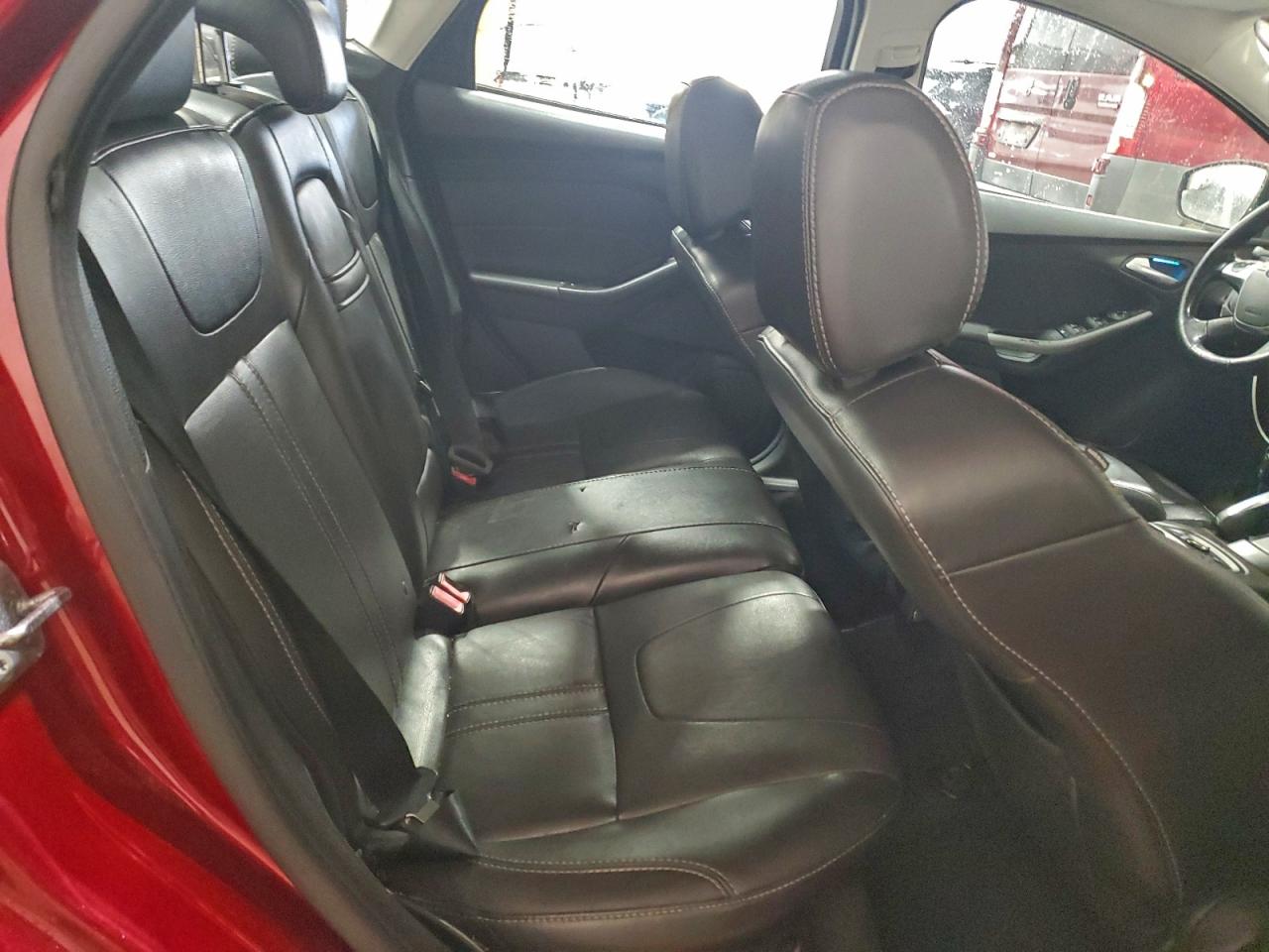 2013 FORD FOCUS SE photo 10