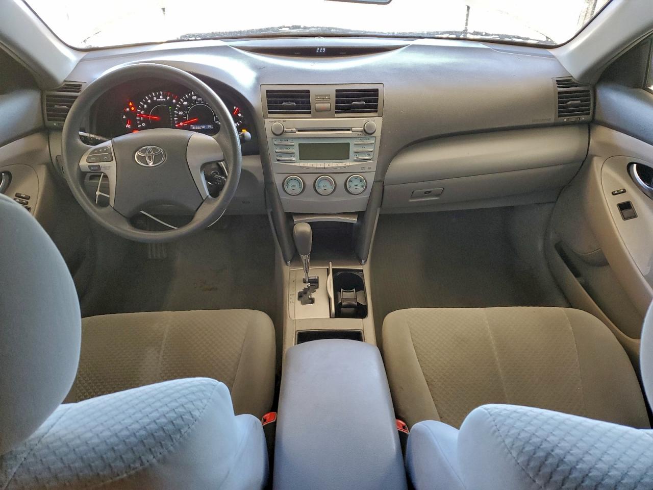 2009 TOYOTA CAMRY BASE photo 22