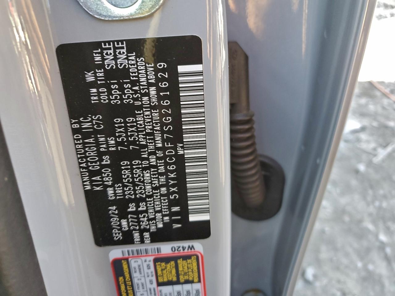 2025 KIA SPORTAGE X LINE photo 13