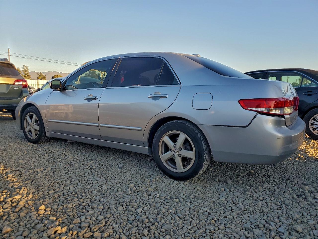 2004 HONDA ACCORD EX photo 2