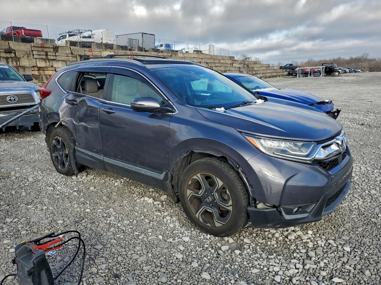 2018 HONDA CR-V TOURING photo 4