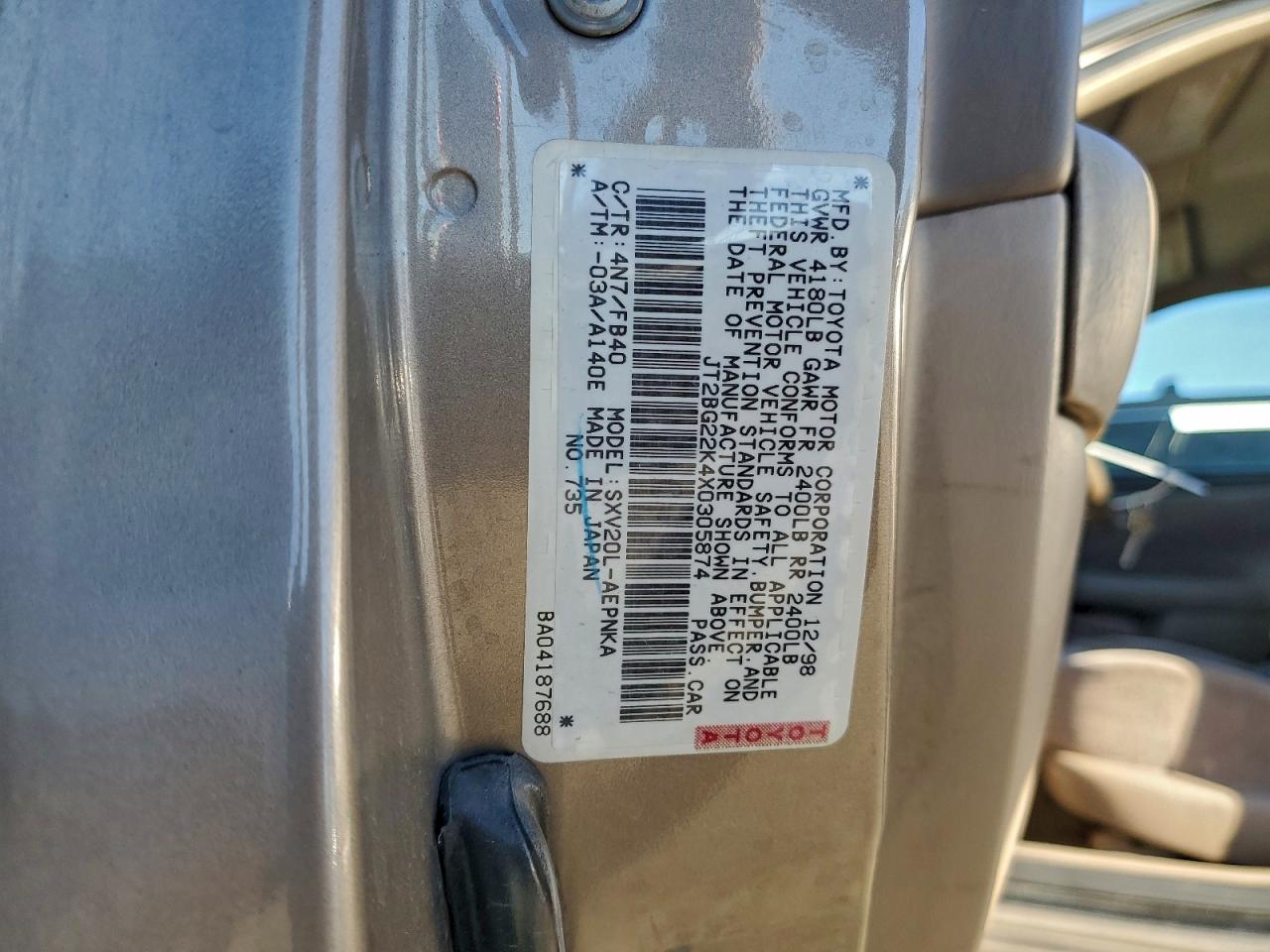 1999 TOYOTA CAMRY LE photo 12