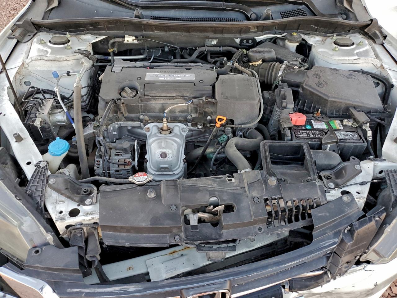 2015 HONDA ACCORD LX photo 11