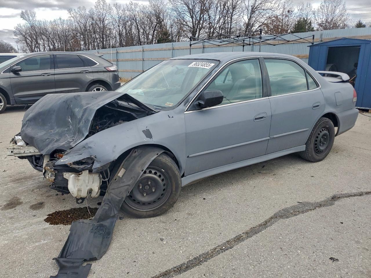 2002 HONDA ACCORD LX — FRONT END damage — photo 1