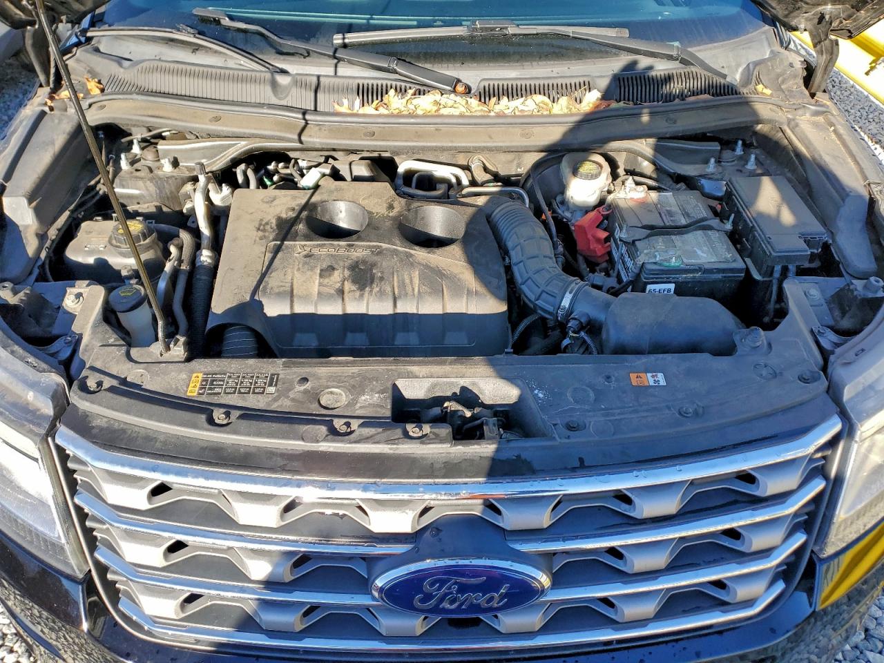 2017 FORD EXPLORER XLT photo 12