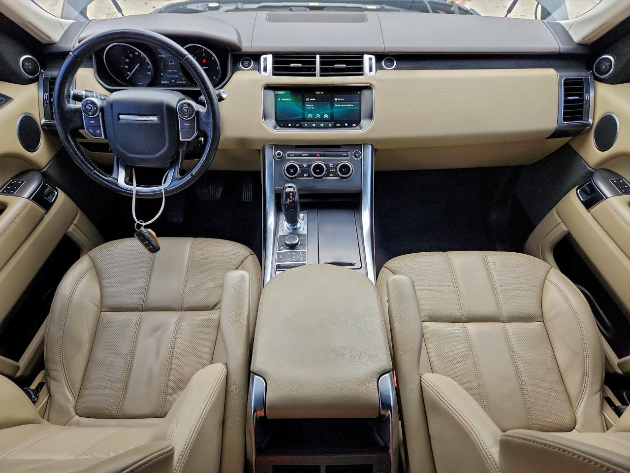2017 LAND ROVER RANGE ROVER SPORT SE photo 8