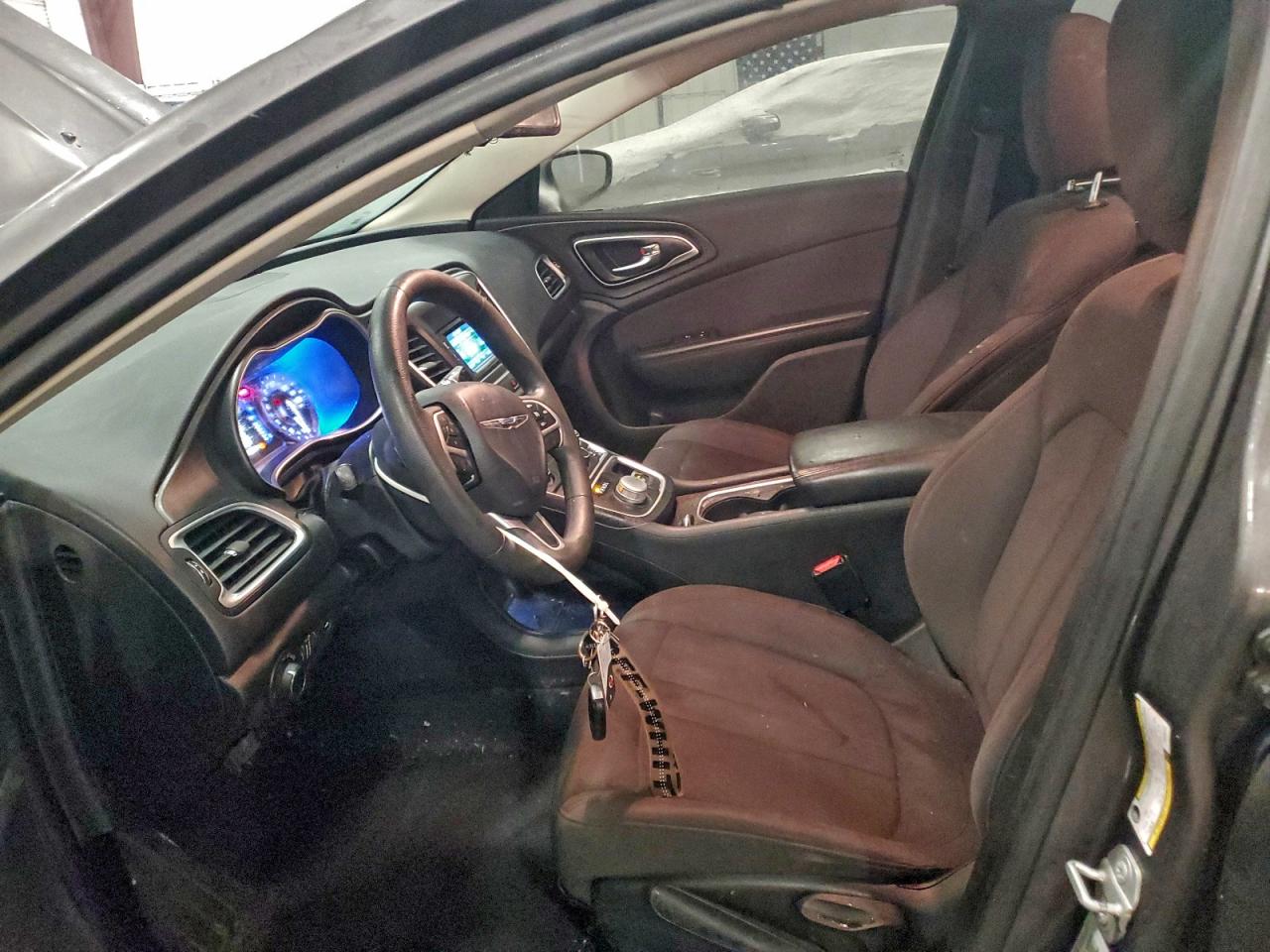 2015 CHRYSLER 200 LIMITED photo 7